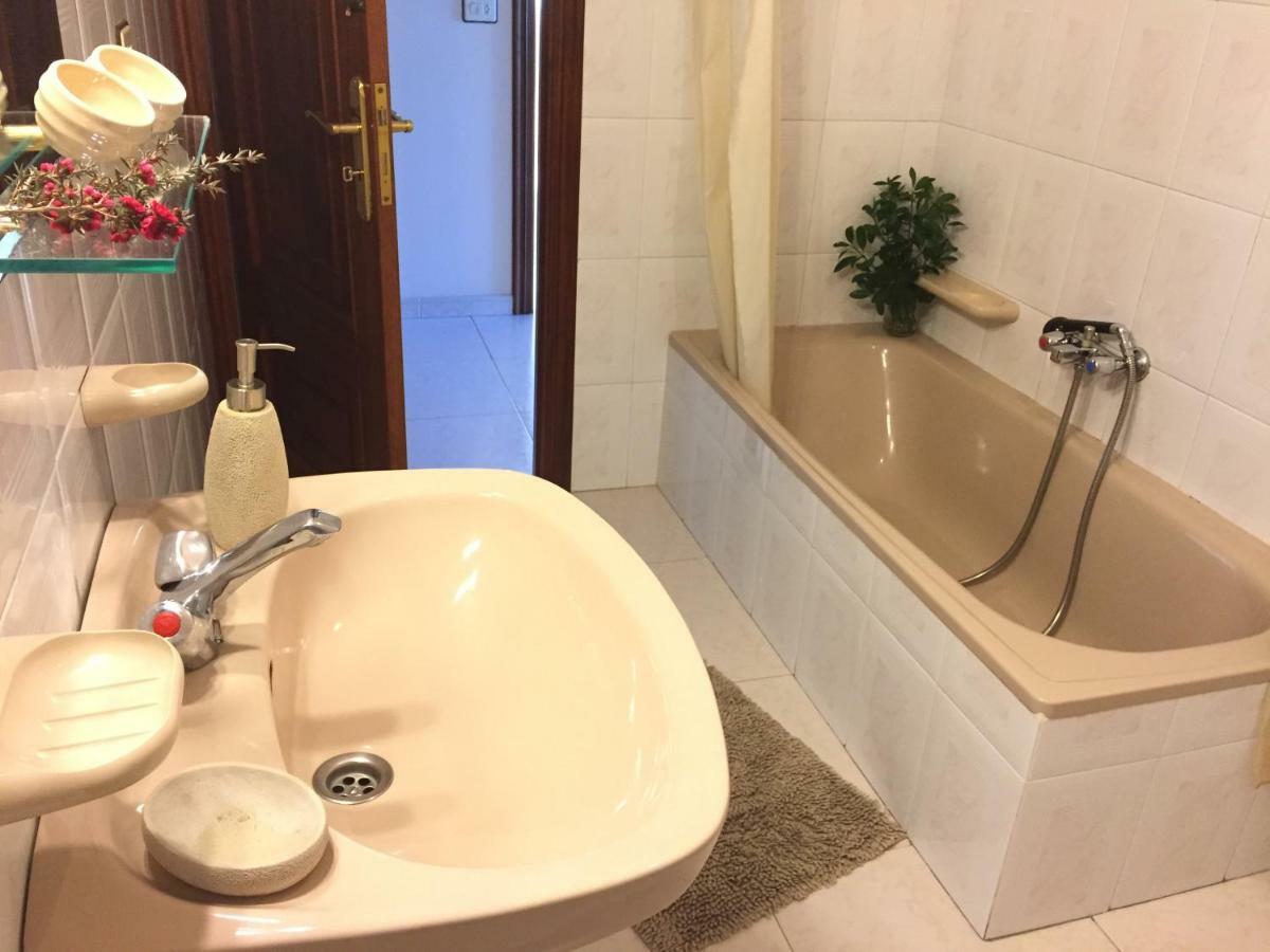 Apartamento Playa A 20 Minutos De Santiago نويا المظهر الخارجي الصورة
